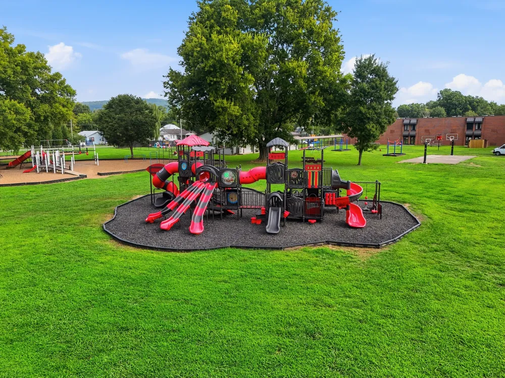Spring City Elementary School · photo 2