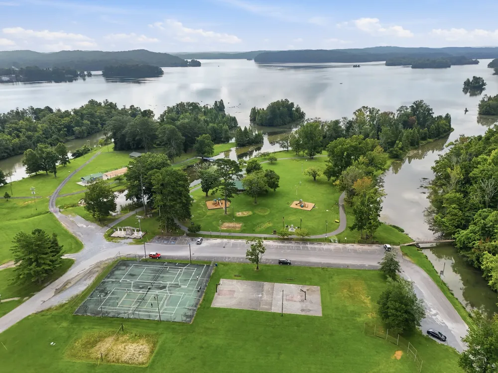 Veterans Park (waterfront) · photo 4