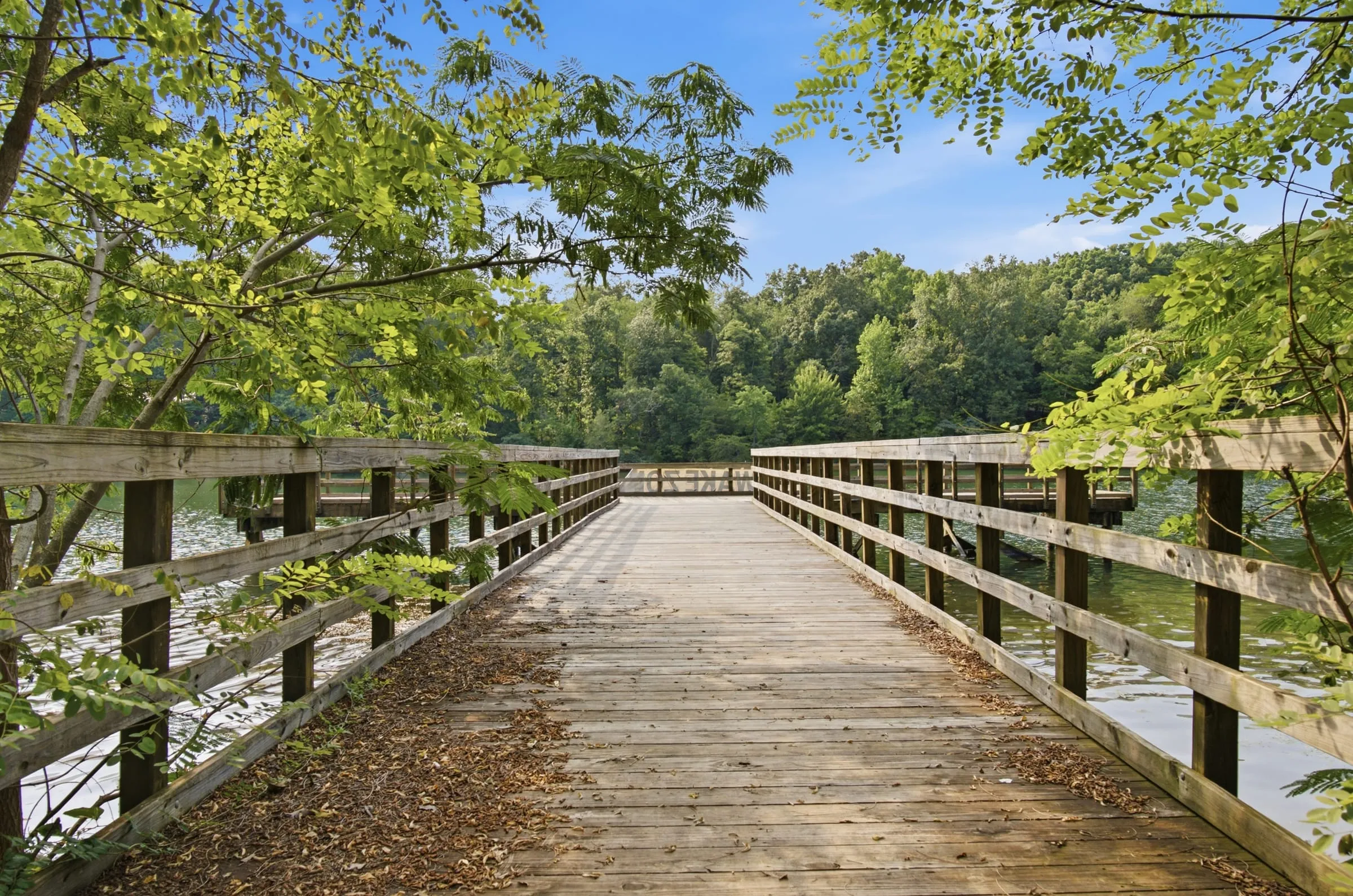 Spring City: lakeside boardwalk