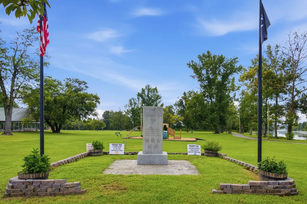 Veterans Park (waterfront) · photo 10